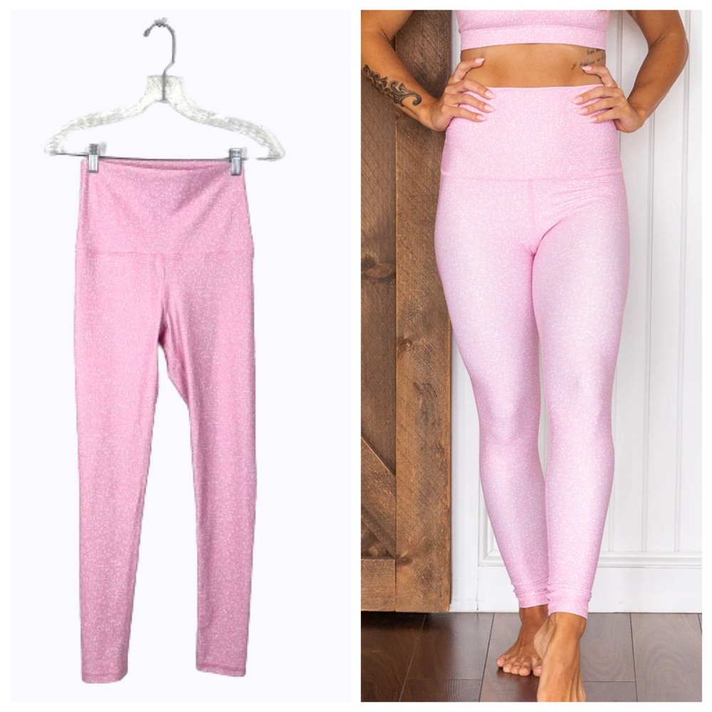 BoldBody Active Pink Cherry Blossoms Ultra High Rise Performance Legging Medium